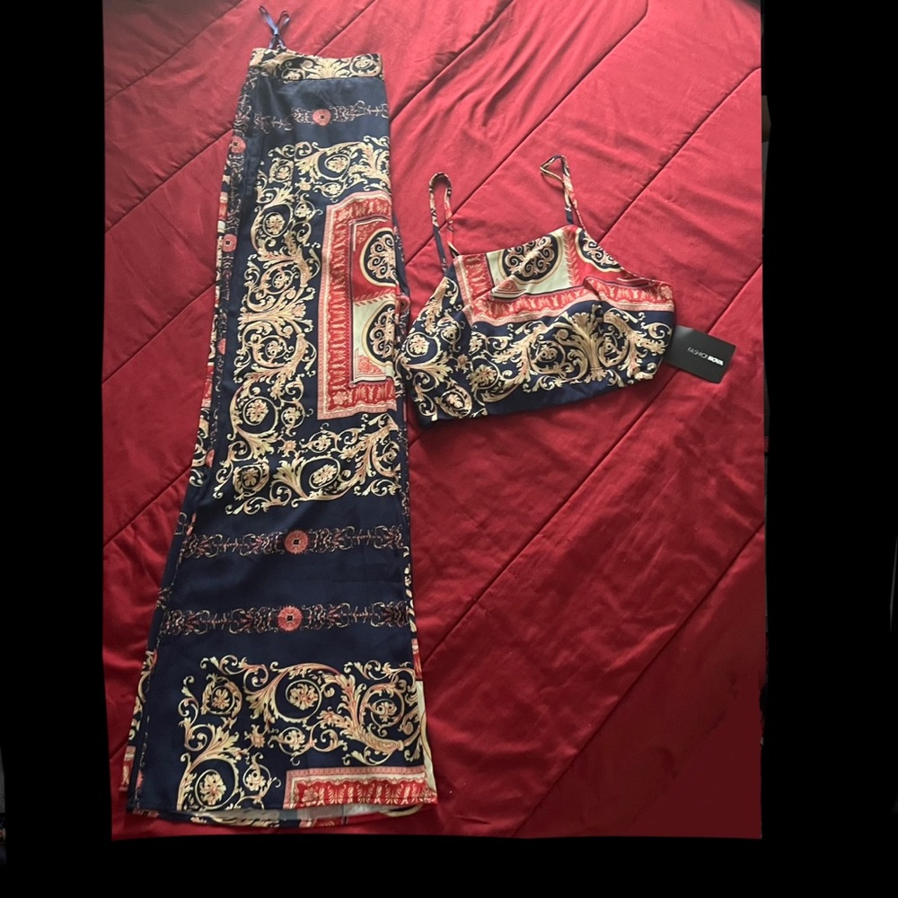 Fashion Nova “Baroque But Still Shopping Pant Set”